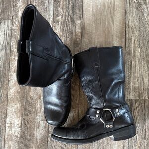 Ad Tec Men's Beautiful Black Leather Boots With Harness!! Size 9.5 W